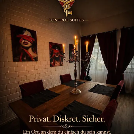 Red Silence I Design Im Koblenz Daire