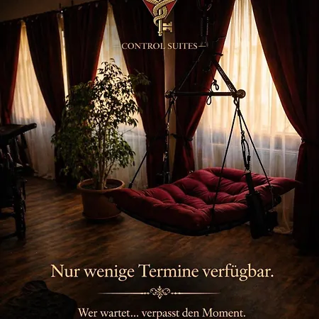 Red Silence I Design Im Koblenz Daire *