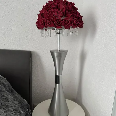 Red Silence I Design Im Koblenz * Bendorf