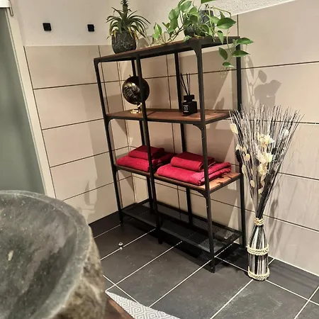 Red Silence I Design Im Koblenz Bendorf